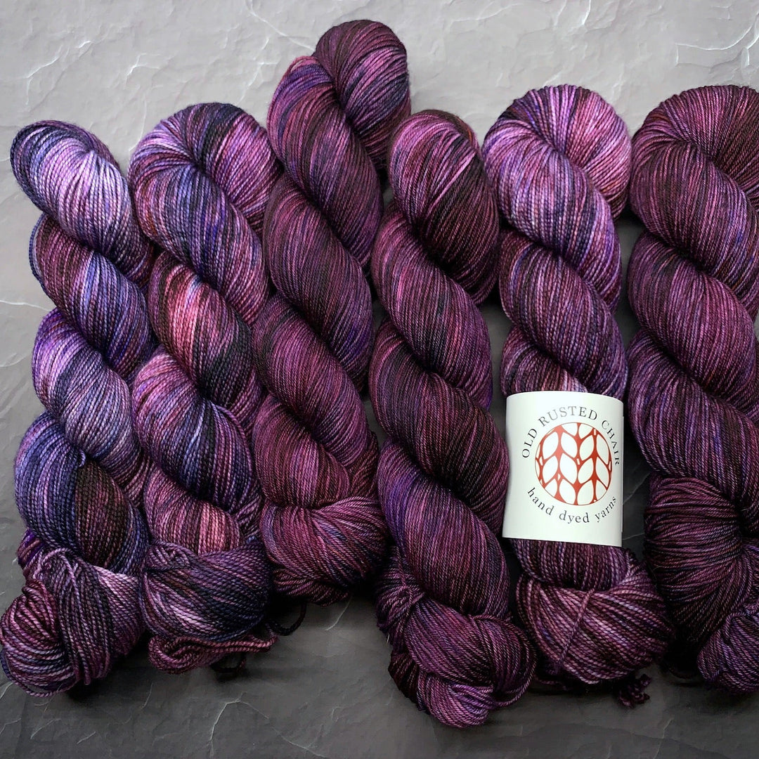 Old Rusted Chair Squish DK