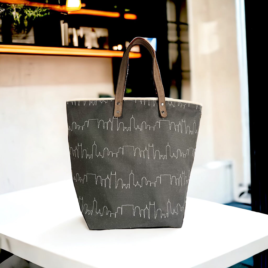 Gussie Tote