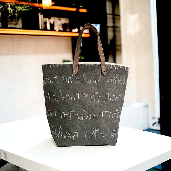 Gussie Tote