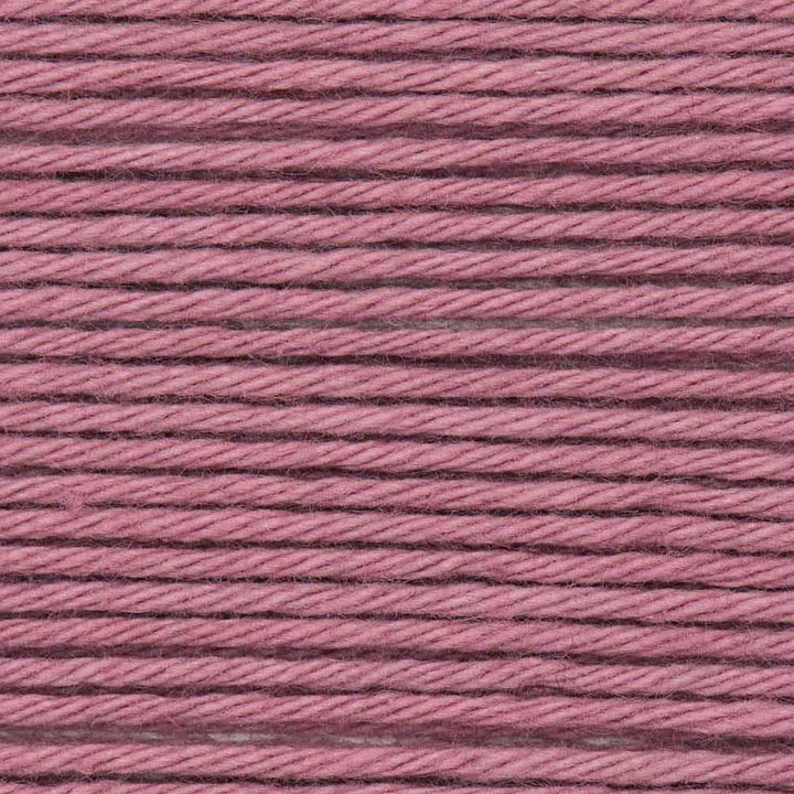 Close-up of pink yarn strands