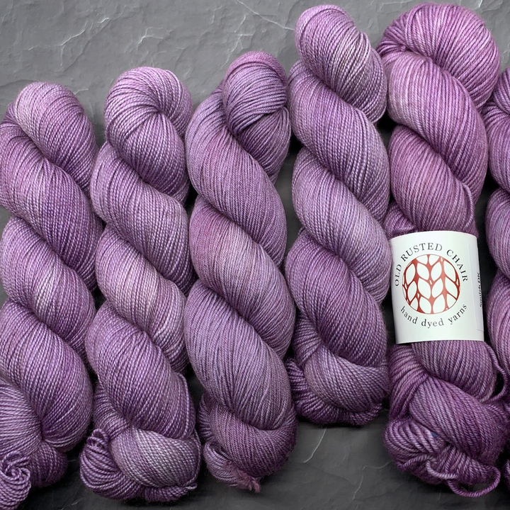 Old Rusted Chair Squish DK