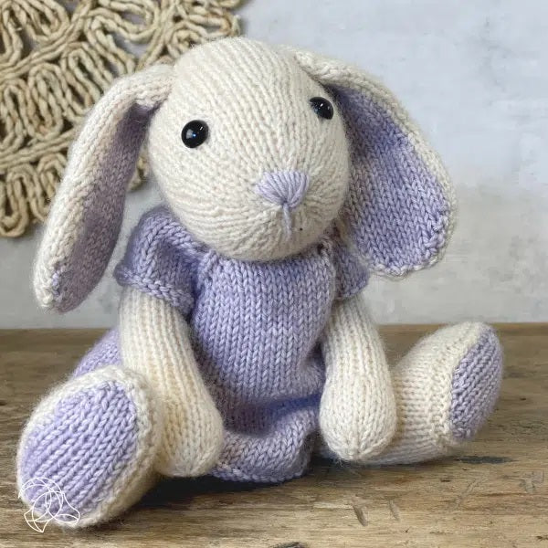 Knitted Animal Kit