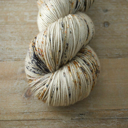 Magpie Fibers Swanky DK