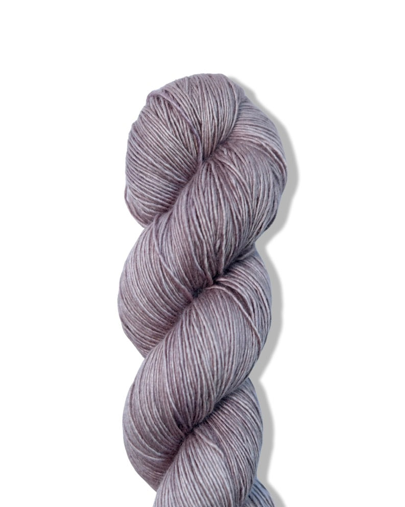 Modus Operandi Fibers Silky Fingering