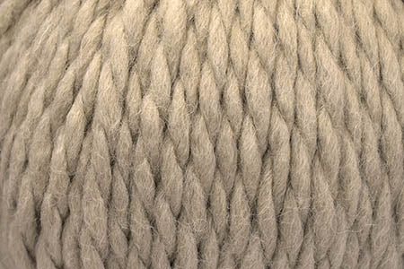 Universal Yarn Be Wool