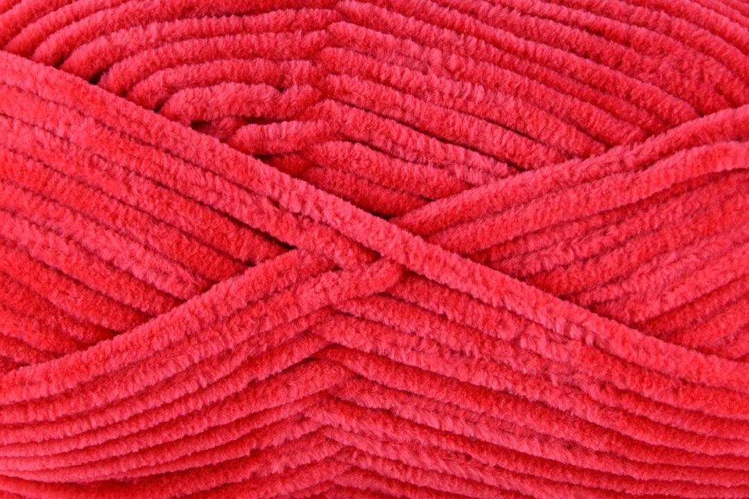 Universal Yarn Bella Chenille