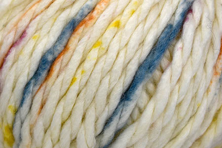 Universal Yarn Be Wool