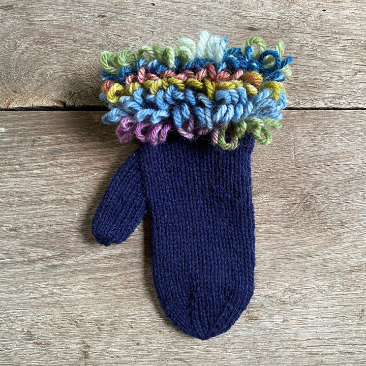 Loop Mitts Haus of Yarn Pattern