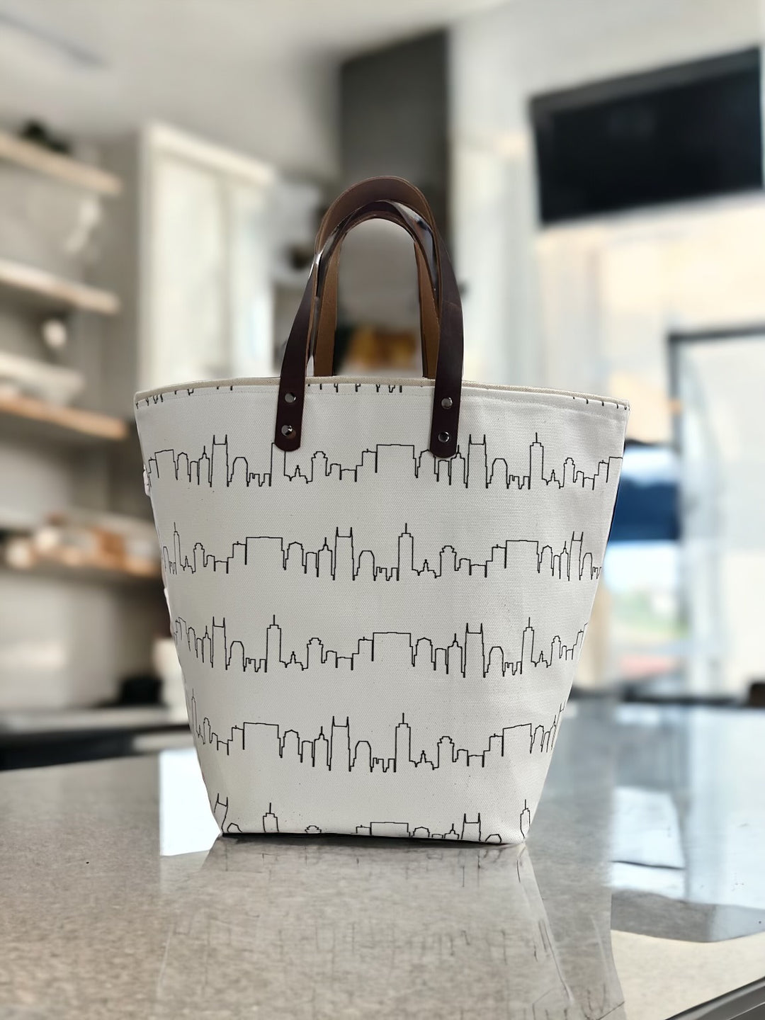 Gussie Tote