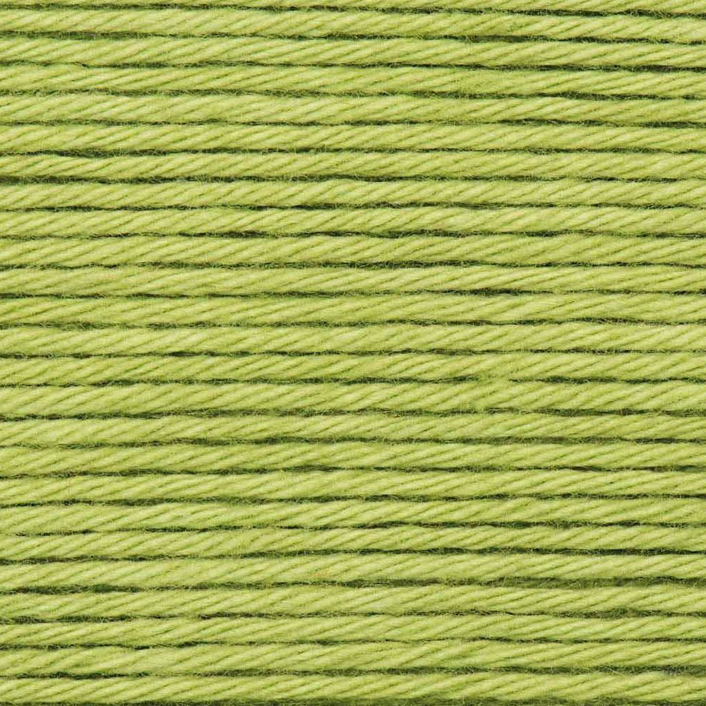 Close-up of green yarn texture