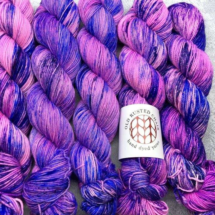 Old Rusted Chair Squish DK