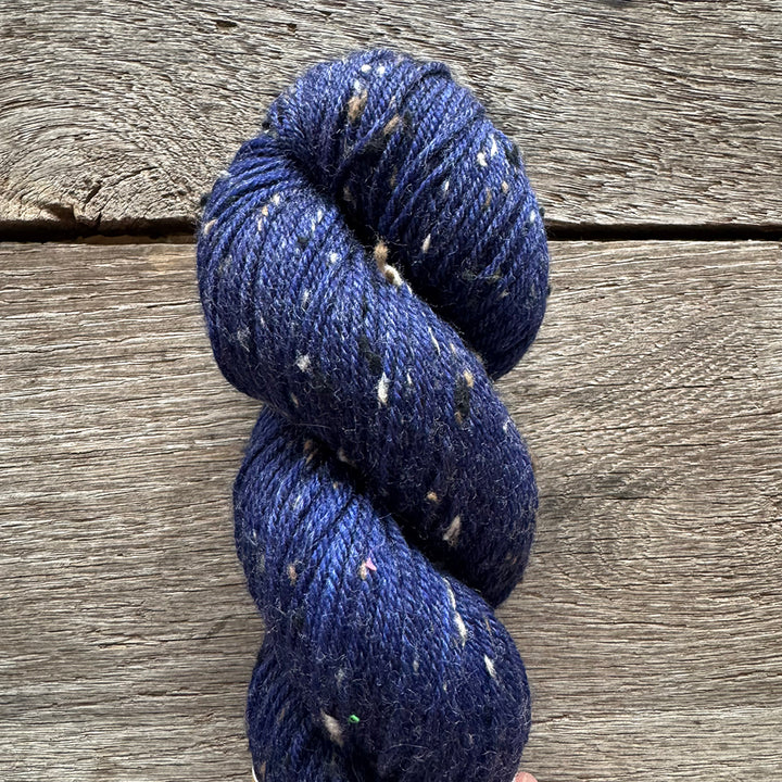 Old Rusted Chair Tweed DK