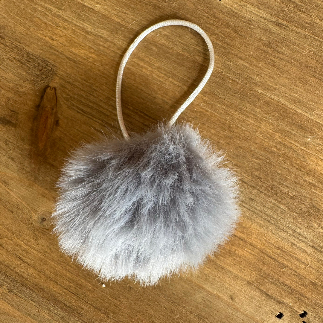 Pompom Tassel Set of 4 w cord