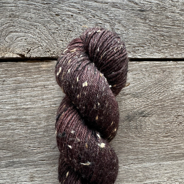Old Rusted Chair Tweed DK