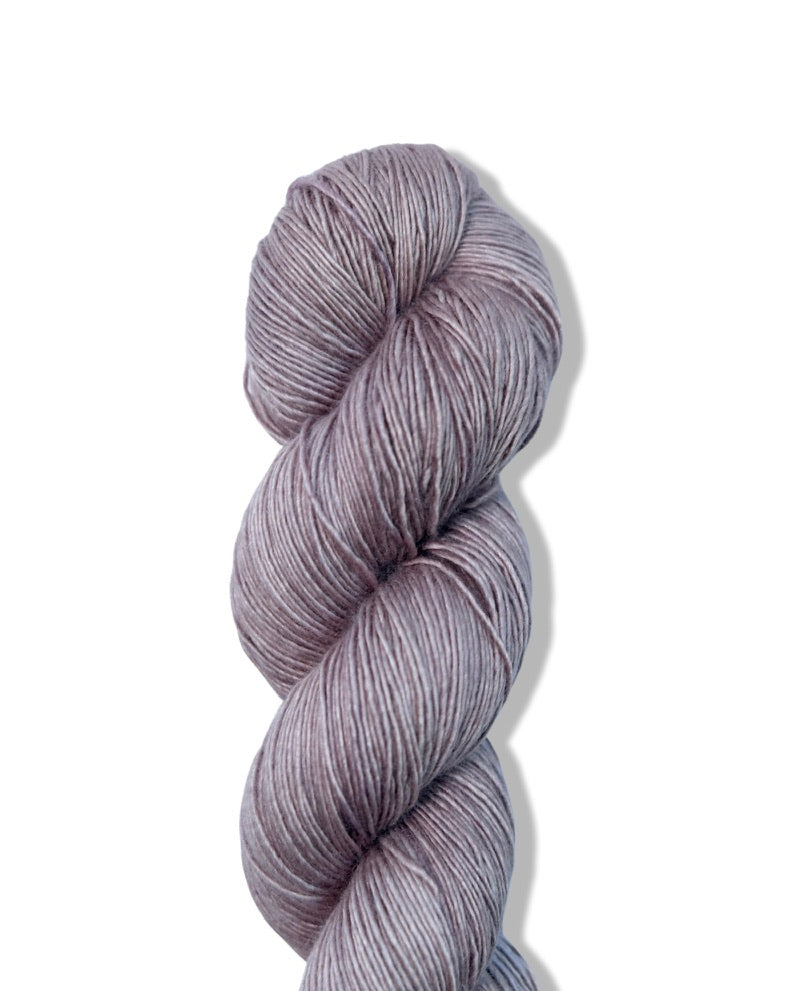 Modus Operandi Fibers Silky Fingering