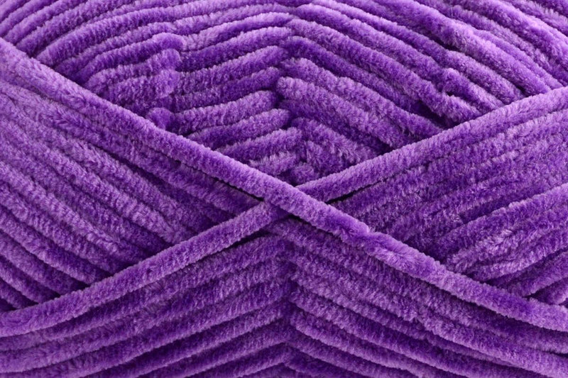 Universal Yarn Bella Chenille
