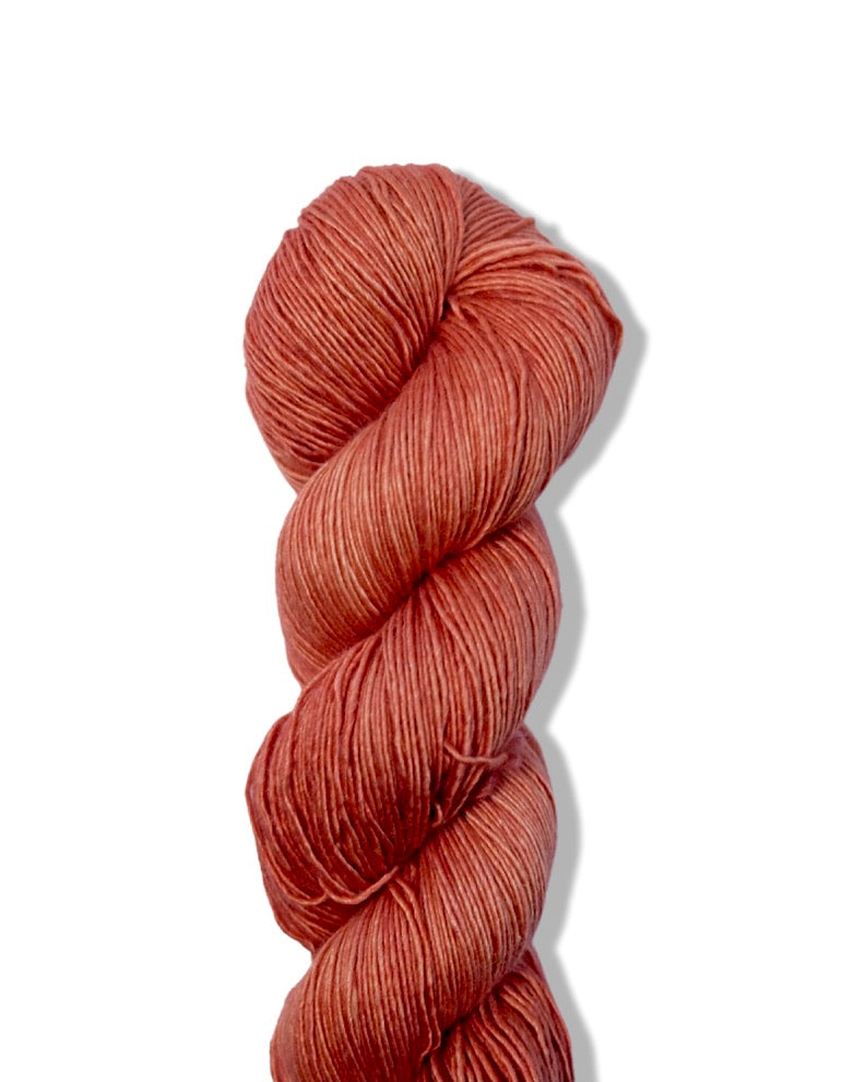 Modus Operandi Fibers Silky Fingering