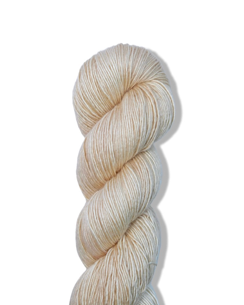 Modus Operandi Fibers Silky Fingering