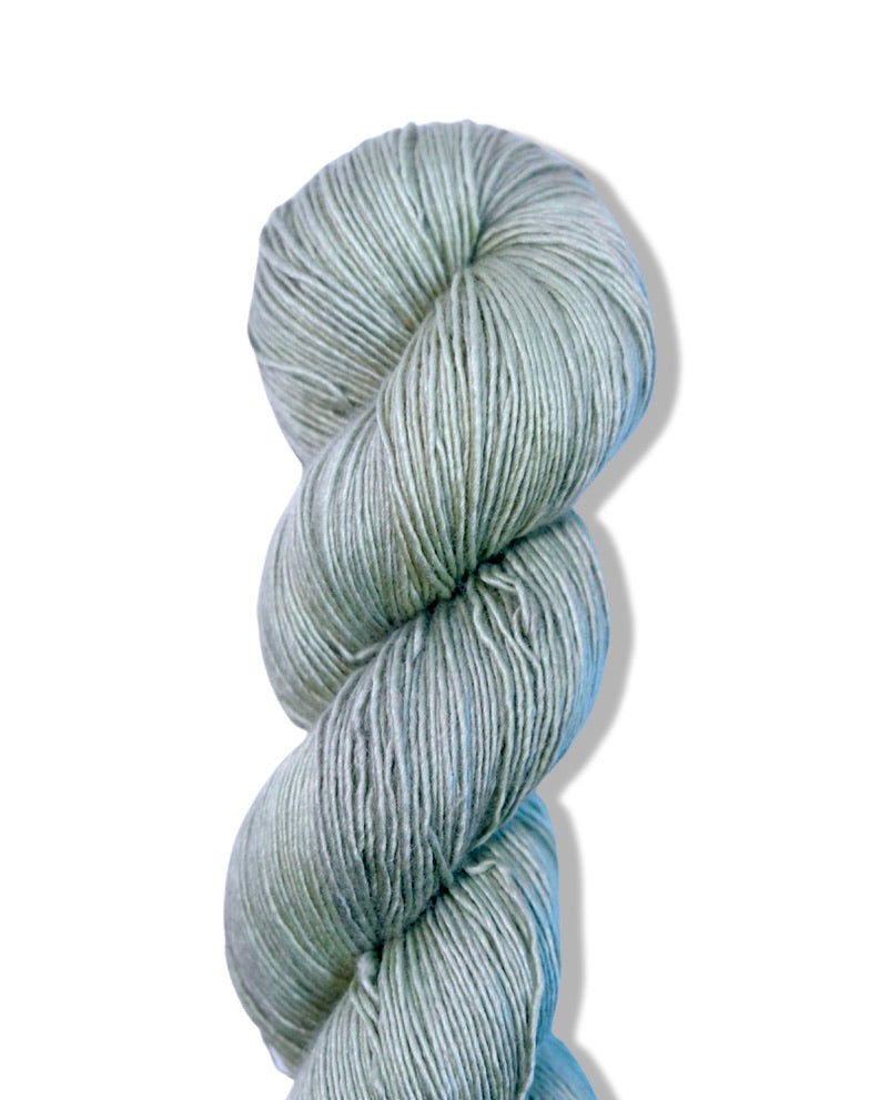 Modus Operandi Fibers Silky Fingering