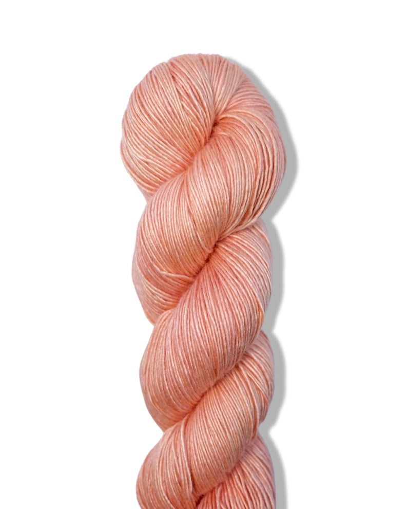 Modus Operandi Fibers Silky Fingering