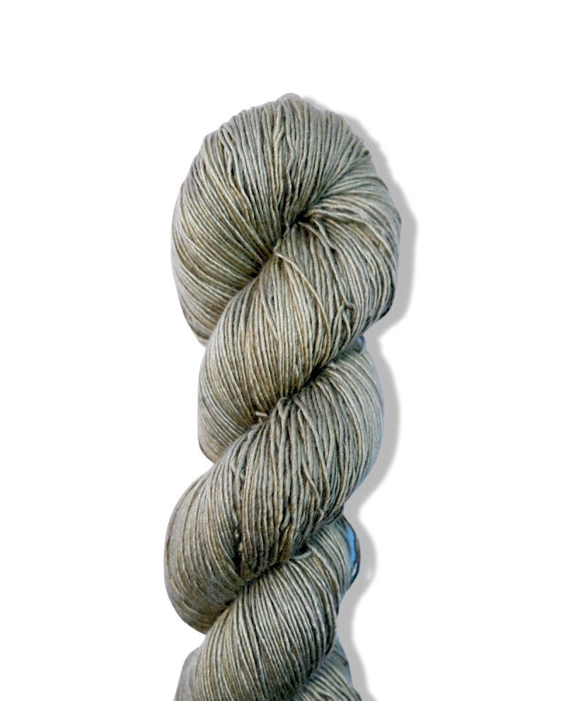 Modus Operandi Fibers Silky Fingering