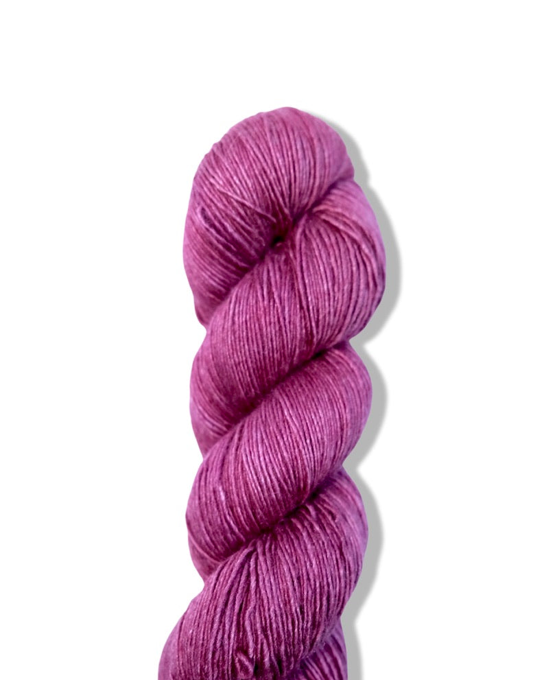 Modus Operandi Fibers Silky Fingering