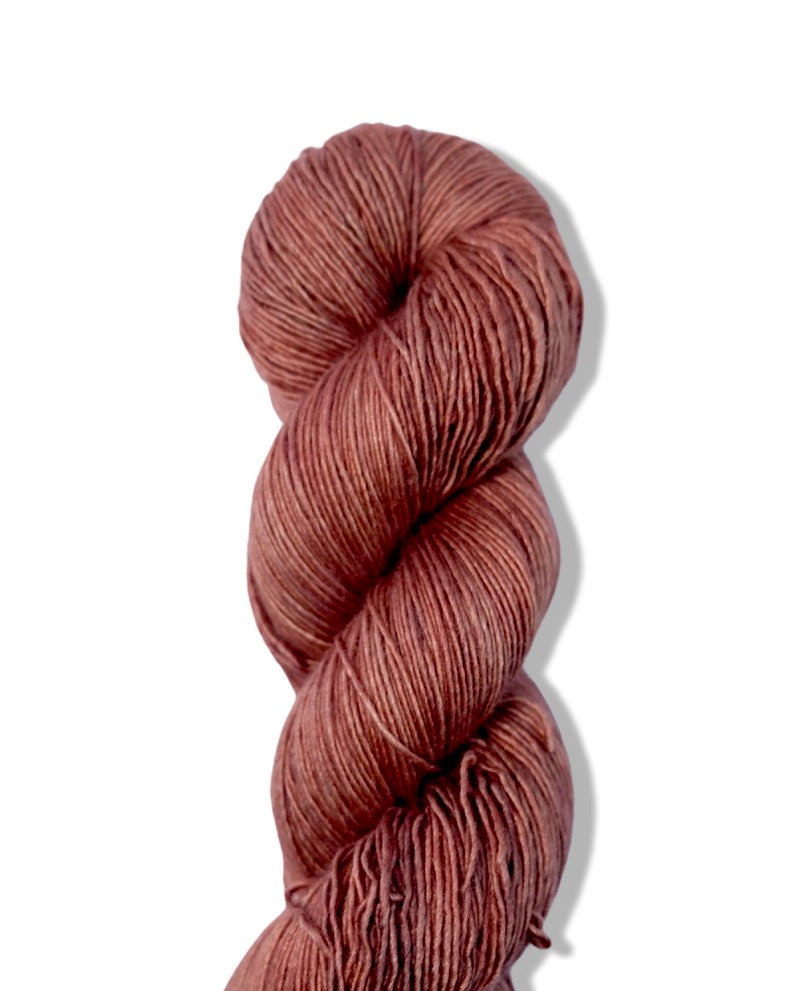 Modus Operandi Fibers Silky Fingering