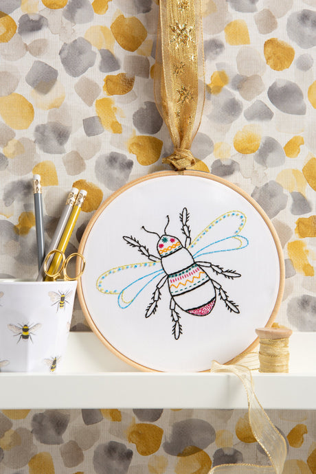 Hawthorn Handmade Embroidery Kit