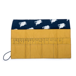 Della Q Interchangeable Needle Case - Haus of Yarn
