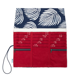 Della Q Tri Fold Circular Case - Haus of Yarn